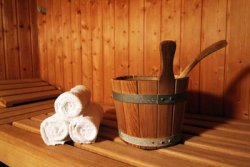 Sauna / roesli48 / pixelio.de Sauna / roesli48 / pixelio.de